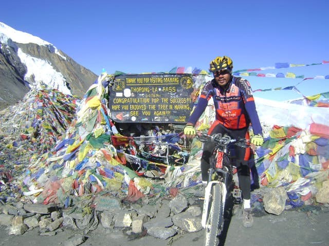 mountain biking in annapurna region
